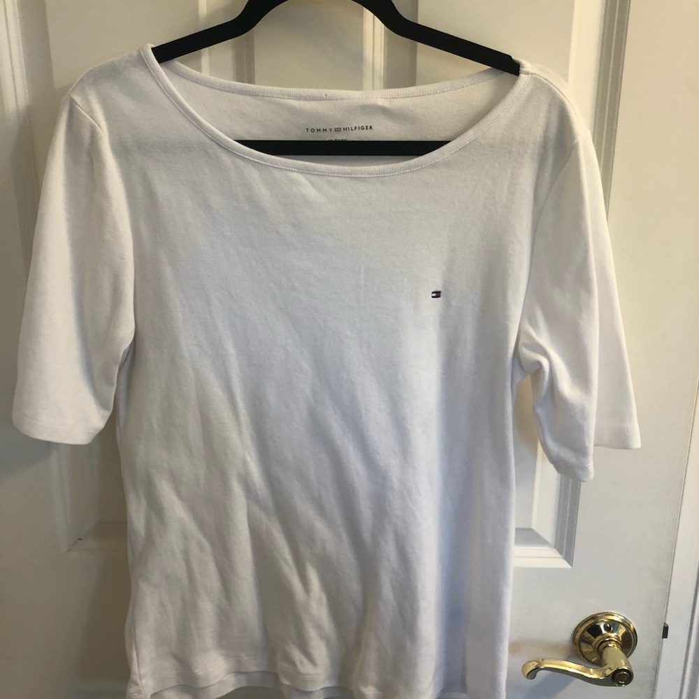 Tommy Hilfiger white shirt sleeve tshirt size xl